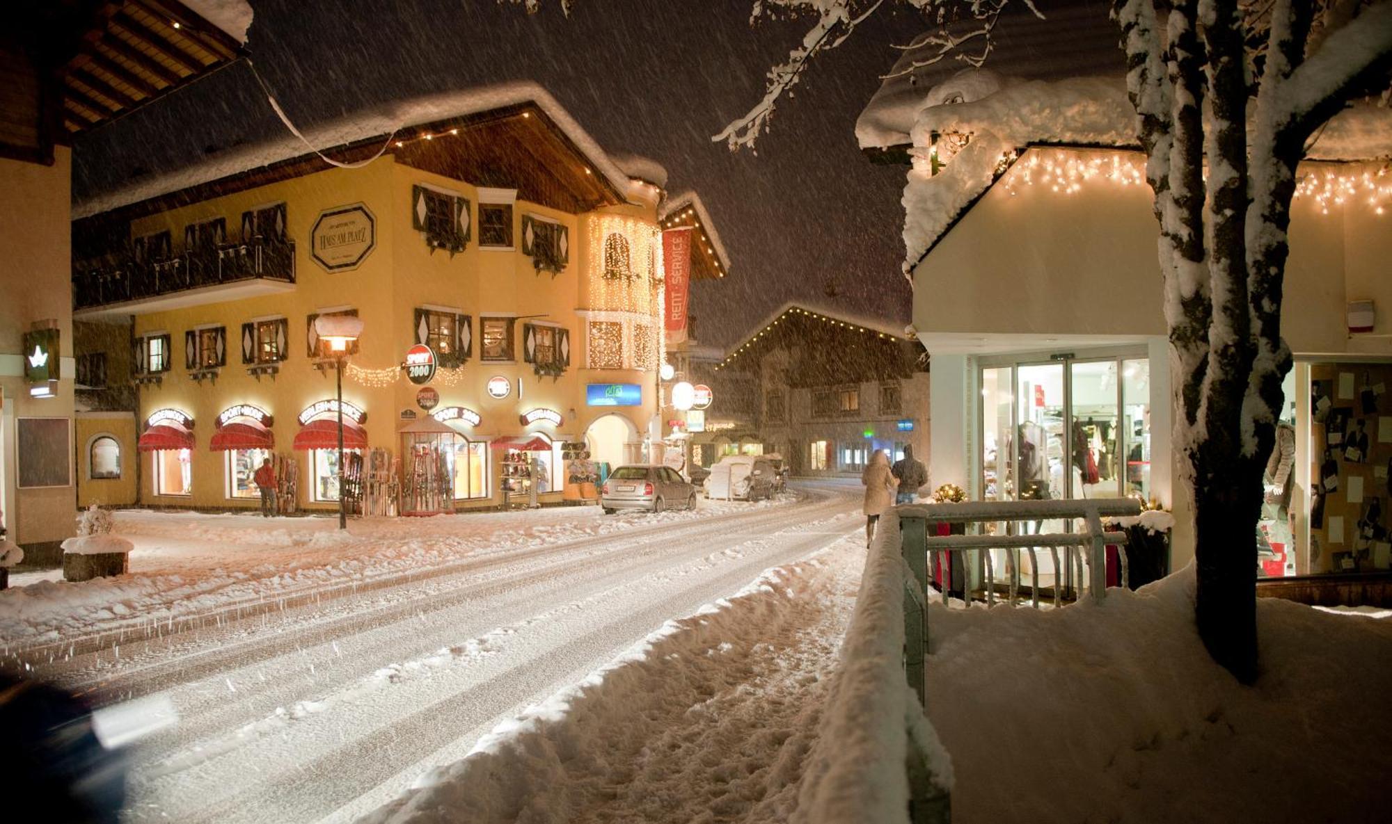 Haus Am Platz - Weitgasser Altenmarkt im Pongau Exterior foto