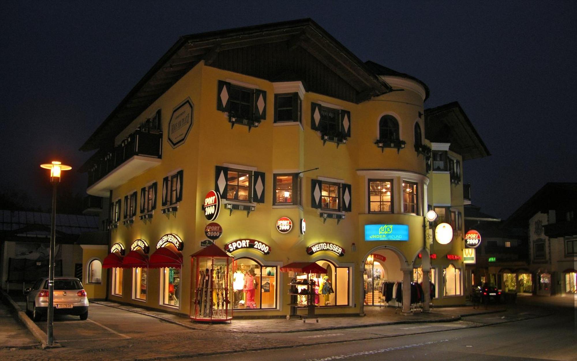 Haus Am Platz - Weitgasser Altenmarkt im Pongau Exterior foto