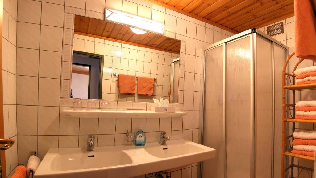 Haus Am Platz - Weitgasser Altenmarkt im Pongau Quarto foto